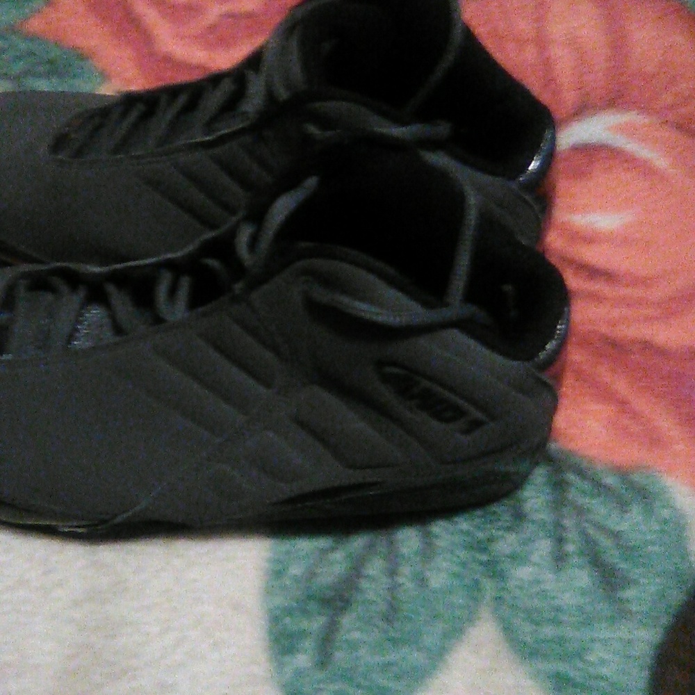 And 1 sneakers for sale for 25$ size 10.5